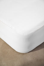 Load image into Gallery viewer, AURORA BED SHEET

